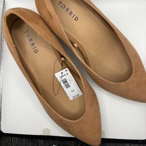 Torrid Tan block heel pump - NWT - Size 9 WW (Extra Wide)